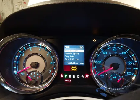 2012 Chrysler Town & Country Touring z USA, uszkodzony, nr VIN 2C4RC1BG9CR188414